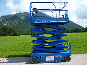 Scheren-Arbeitsbühne Upright ausgefahren